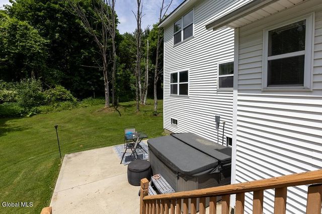 417 Helderview Drive, Altamont, NY 12009