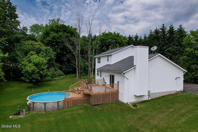 417 Helderview Drive, Altamont, NY 12009