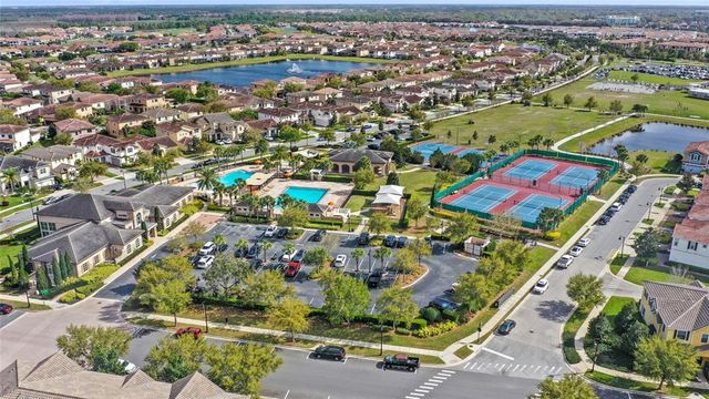 10236 BEECHWOOD LANE, Orlando, FL 32832