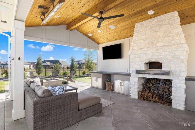 6113 W Redland Dr., Eagle, ID 83616