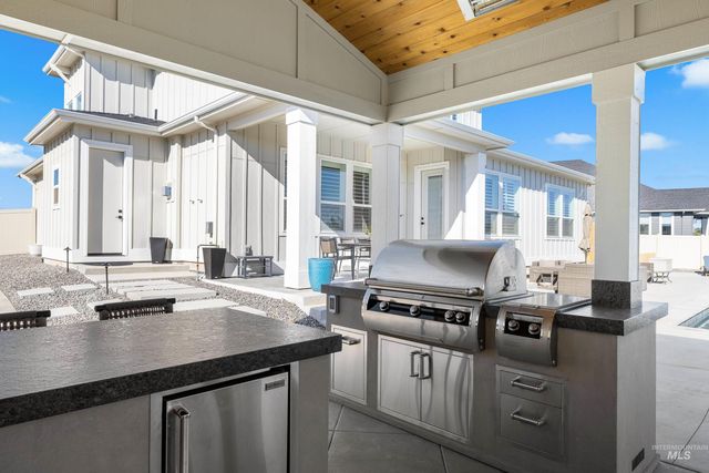 6113 W Redland Dr., Eagle, ID 83616
