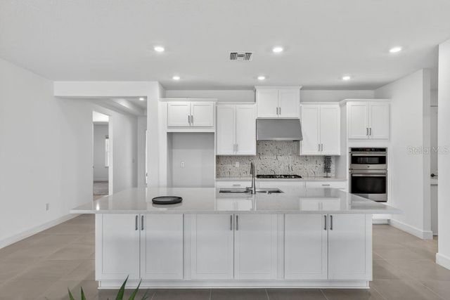 35090 EMBERVIEW DRIVE, Zephyrhills, FL 33541