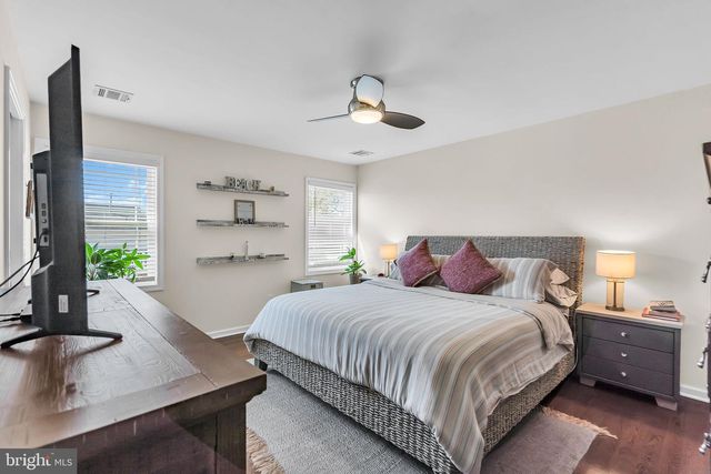 3245 WINDSOR AVE, Toms River, NJ 08753