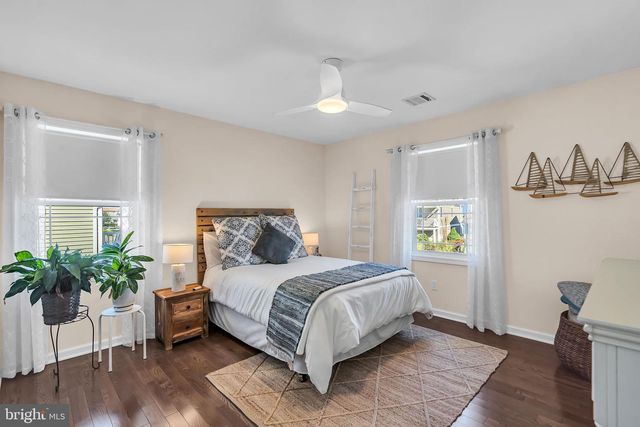 3245 WINDSOR AVE, Toms River, NJ 08753