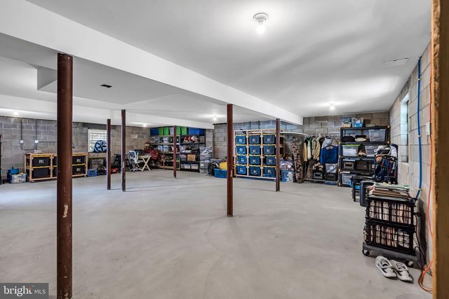 3245 WINDSOR AVE, Toms River, NJ 08753