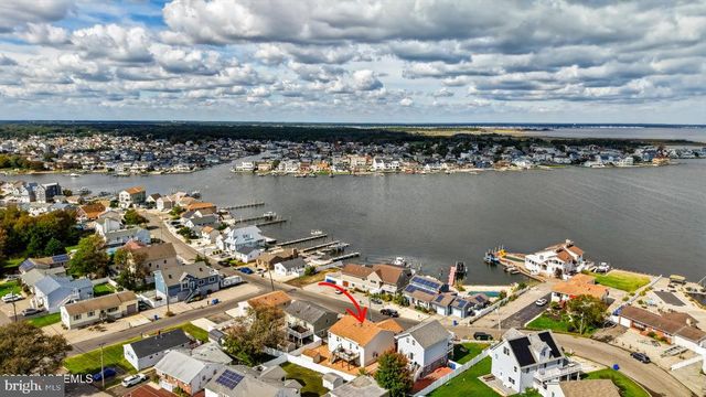 3245 WINDSOR AVE, Toms River, NJ 08753