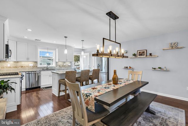 3245 WINDSOR AVE, Toms River, NJ 08753