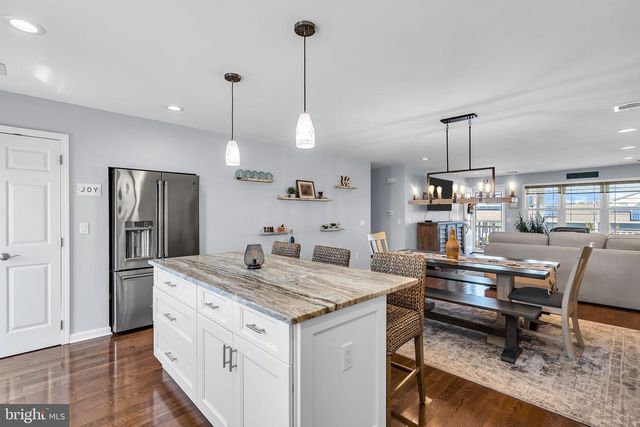 3245 WINDSOR AVE, Toms River, NJ 08753