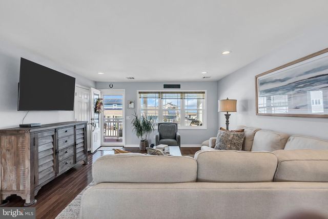 3245 WINDSOR AVE, Toms River, NJ 08753