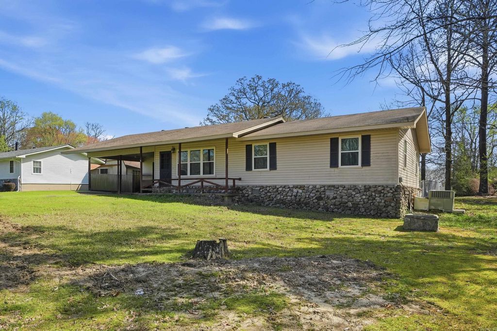111 pelham Place, Pearcy, AR 71964