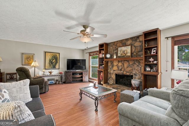 1119 Blazing Ridge, Lawrenceville, GA 30046