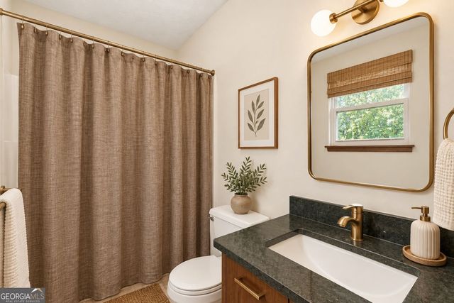 1119 Blazing Ridge, Lawrenceville, GA 30046