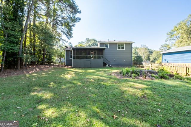 1119 Blazing Ridge, Lawrenceville, GA 30046