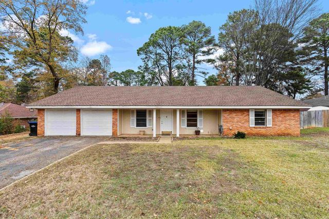 2002 Lee St, Longview, TX 75604