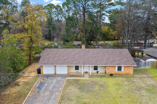 2002 Lee St, Longview, TX 75604