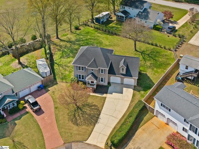 16 Spring Forest Court, Greenville, SC 29615