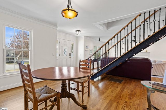 16 Spring Forest Court, Greenville, SC 29615