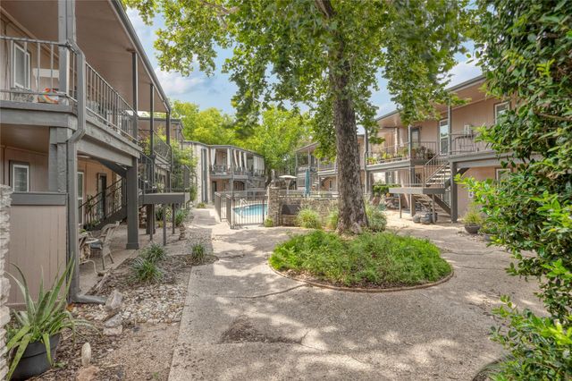 5820 Berkman DR 205, Austin, TX 78723