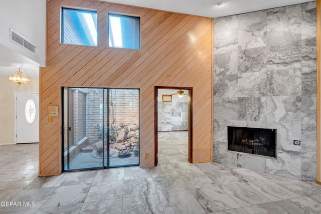 1617 TOMMY AARON Drive, El Paso, TX 79936