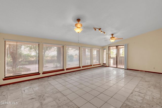 1617 TOMMY AARON Drive, El Paso, TX 79936