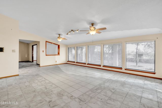 1617 TOMMY AARON Drive, El Paso, TX 79936