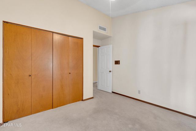 1617 TOMMY AARON Drive, El Paso, TX 79936