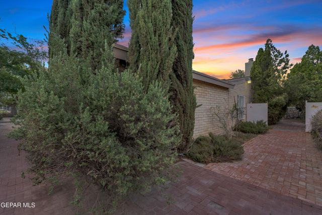 1617 TOMMY AARON Drive, El Paso, TX 79936