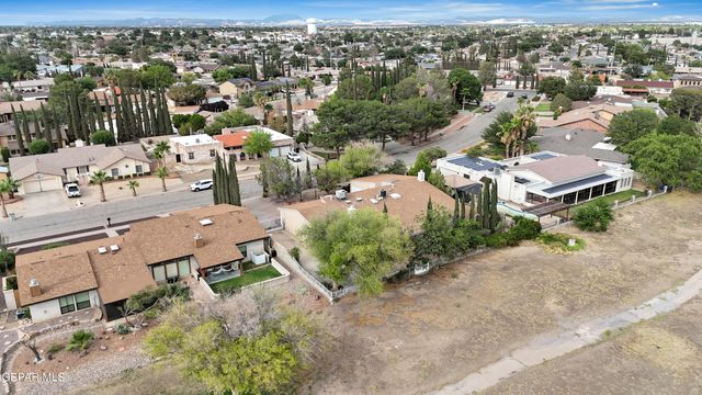 1617 TOMMY AARON Drive, El Paso, TX 79936
