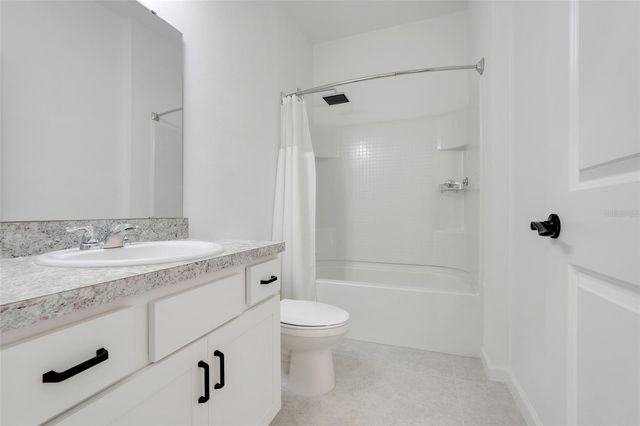 2083 GOLD DUST DRIVE, Minneola, FL 34715