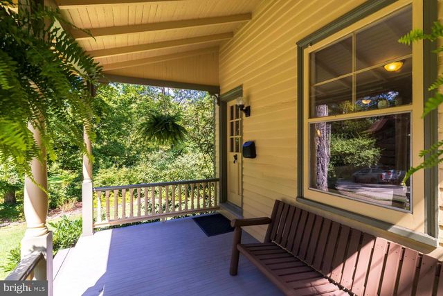 7 WALT LN, Wyncote, PA 19095