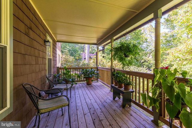 7 WALT LN, Wyncote, PA 19095