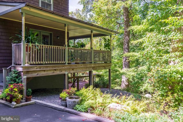 7 WALT LN, Wyncote, PA 19095