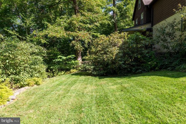 7 WALT LN, Wyncote, PA 19095