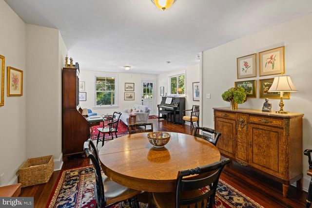 7 WALT LN, Wyncote, PA 19095
