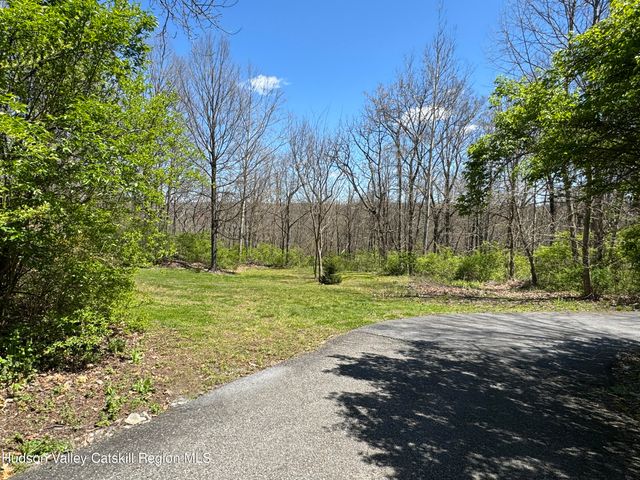 174 Cedar Avenue, Poughkeepsie, NY 12603