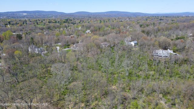 174 Cedar Avenue, Poughkeepsie, NY 12603