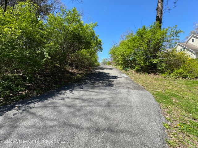 174 Cedar Avenue, Poughkeepsie, NY 12603