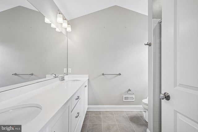 154 LARRABEE WAY, Royersford, PA 19468