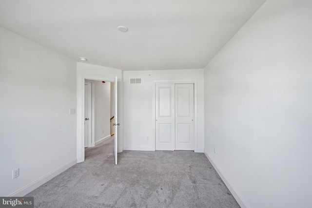 154 LARRABEE WAY, Royersford, PA 19468