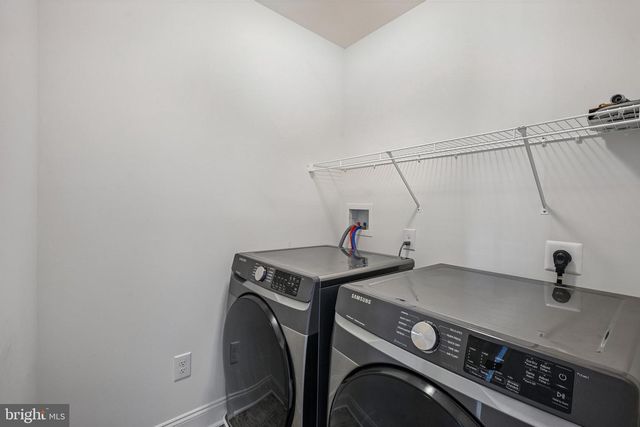 154 LARRABEE WAY, Royersford, PA 19468
