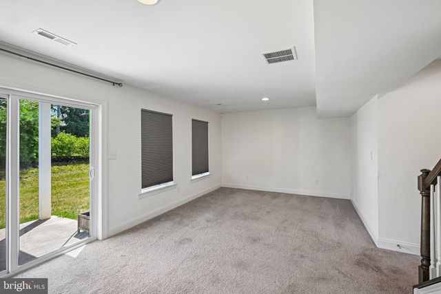 154 LARRABEE WAY, Royersford, PA 19468