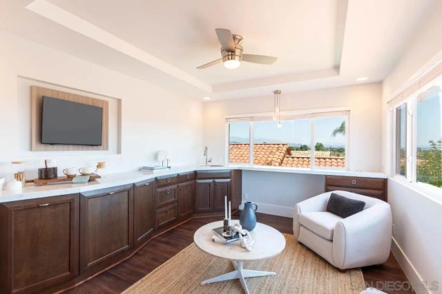 907 Ridge Heights Road, Fallbrook, CA 92028