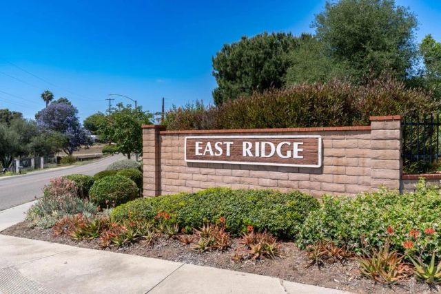 907 Ridge Heights Road, Fallbrook, CA 92028