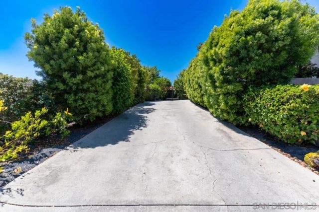 907 Ridge Heights Road, Fallbrook, CA 92028