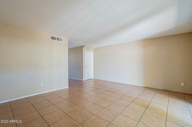 1801 W Tuckey Lane Apt 8, Phoenix, AZ 85015