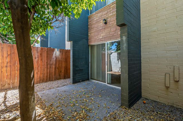 1801 W Tuckey Lane Apt 8, Phoenix, AZ 85015
