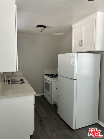 4300 S Centinela Avenue 00, Los Angeles, CA 90066