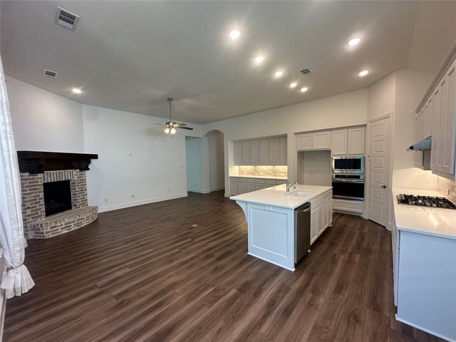 720 Wycliffe Drive, Celina, TX 75009