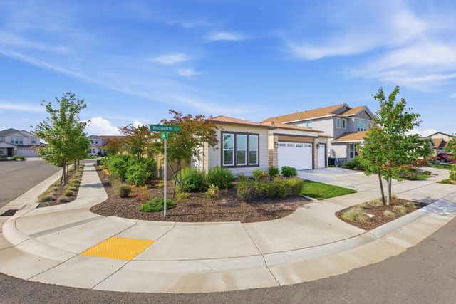 1224 Wadsworth Cir, Roseville, CA 95747