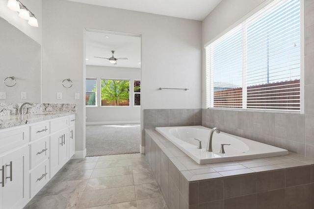 1224 Wadsworth Cir, Roseville, CA 95747